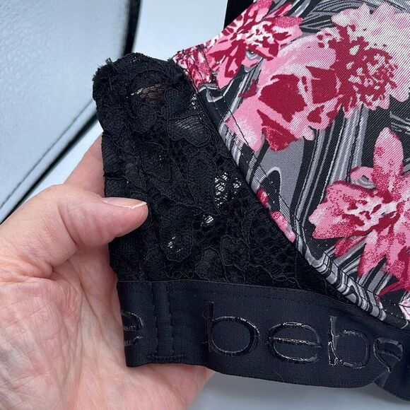Bebe floral size 36C padded push up bra. - Picture 2 of 7